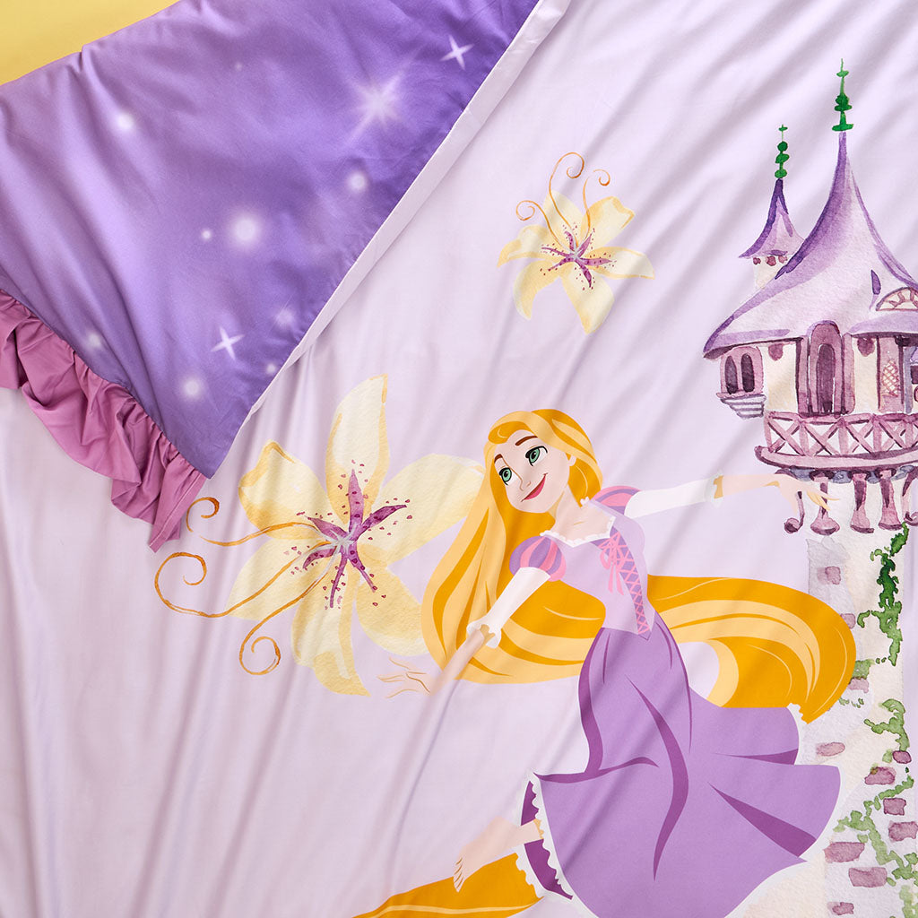 Disney Princess Rapunzel Reversible Ruffled Duvet Cover