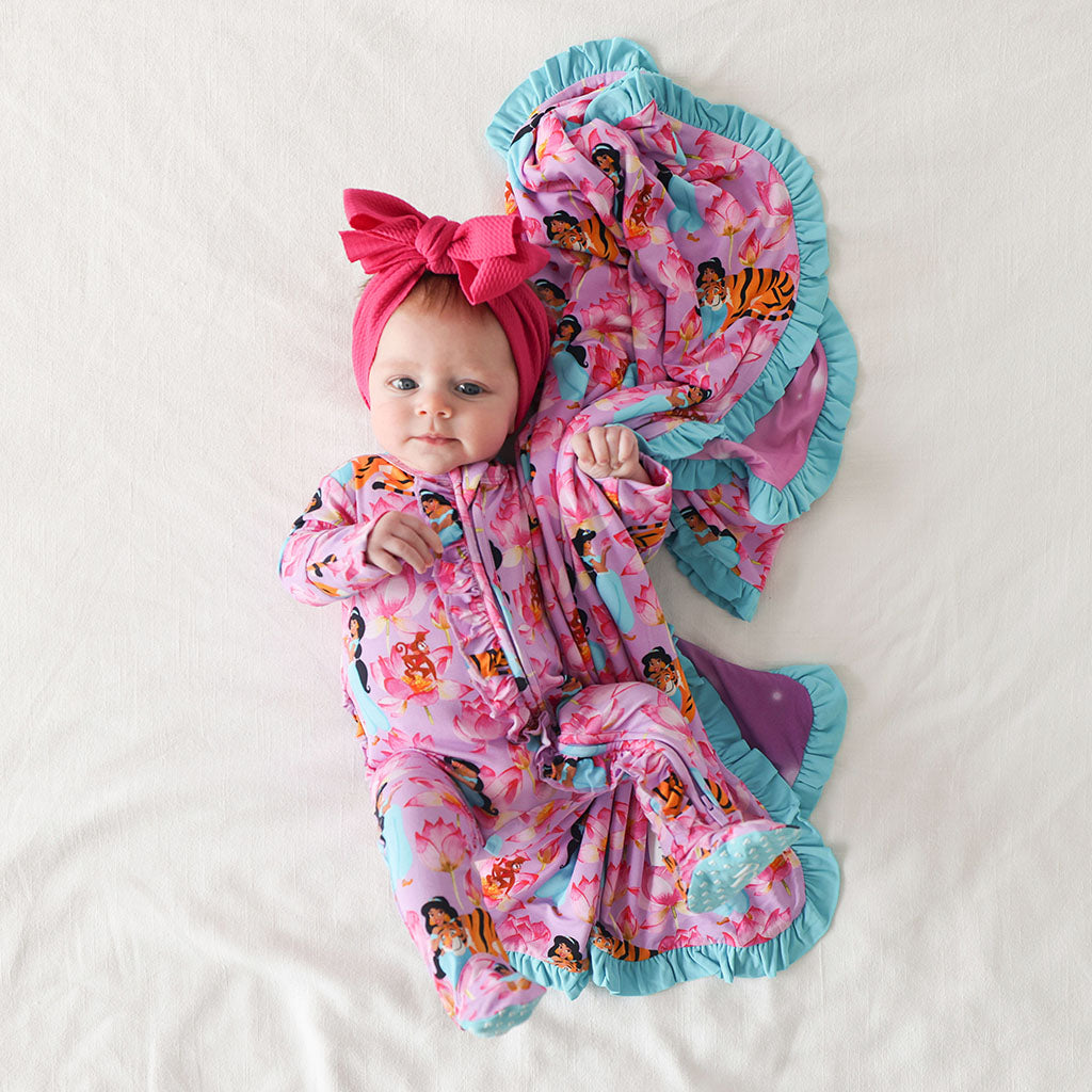 Disney Princess Jasmine & Jasmine's Castle Ruffled Luxette Patoo? Blanket